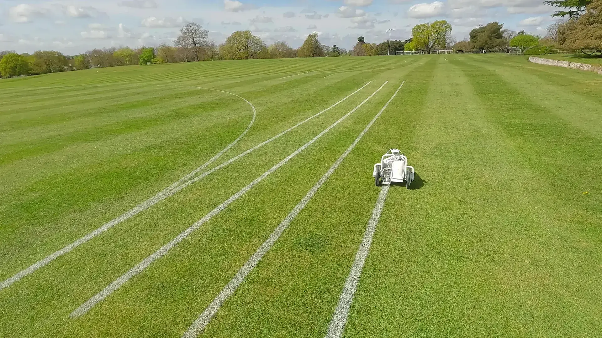 Pro X marking running track